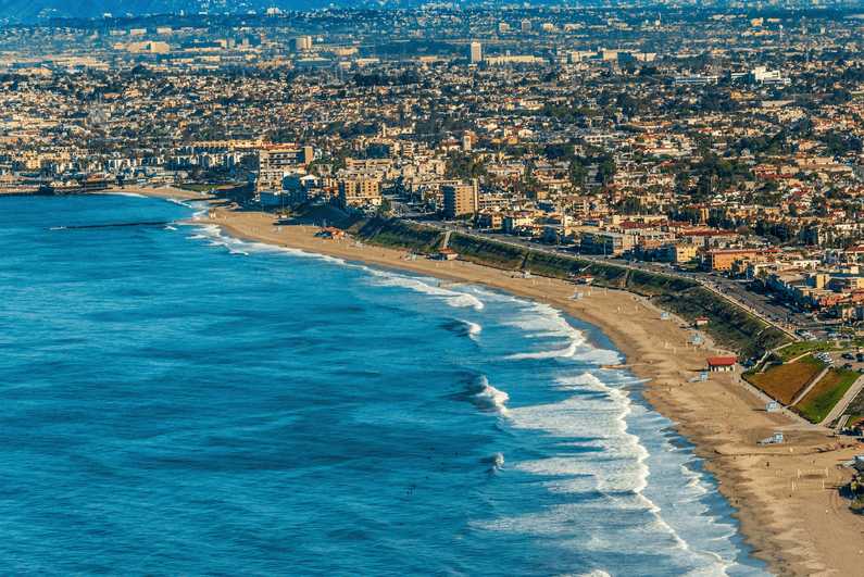 Redondo Beach, CA beachfront neighborhood